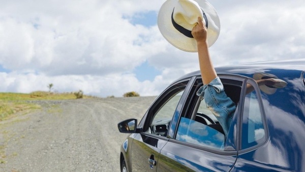 La “cara” estate degli automobilisti: ma quanto si spende per la benzina?