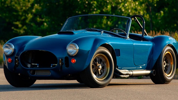 Chicca per pochissimi, una Shelby 427 Competition Cobra all'asta