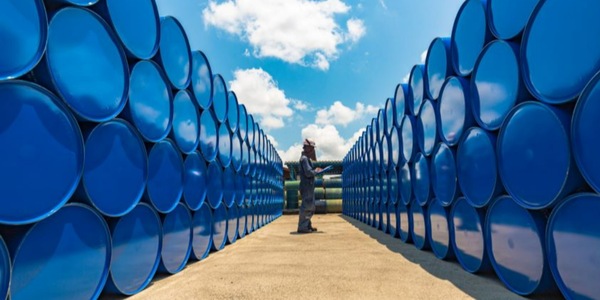 Elettrico: risparmiati milioni di barili di petrolio