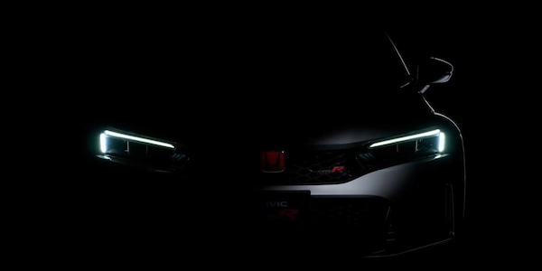 Honda Civic Type R, primo teaser ed esordio il 21 luglio