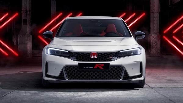 Nuova Honda Civic Type R, ecco come cambia la sportività compatta