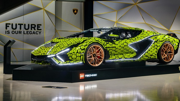 Lambo Lego, la spettacolare Sián in scala 1:1 al Museo di Sant'Agata