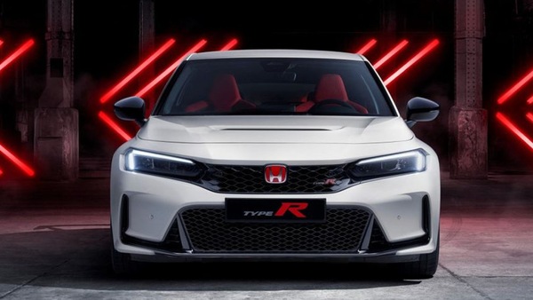 Honda Civic Type R, la prossima sarà ibrida plug-in