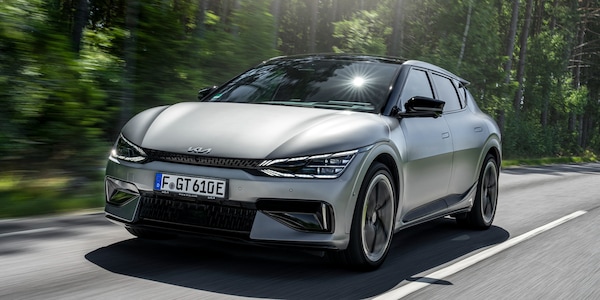 EV6 GT, come va la Kia più potente di sempre