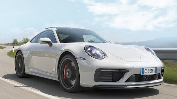 Porsche 911 4S, la prova in pista