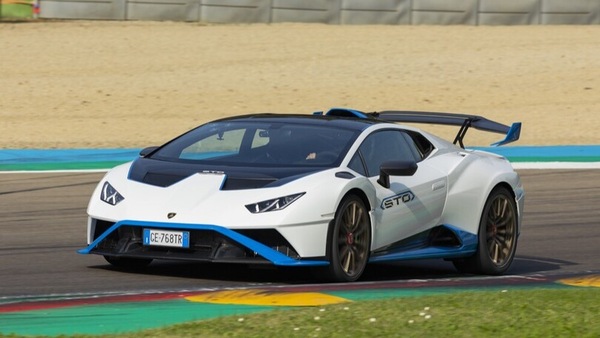 Lamborghini Huracán STO, la pagella: promossa o bocciata?