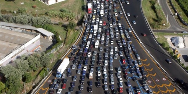 Cashback in autostrada, in coda e rimborsati