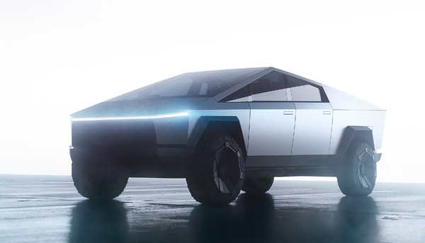 Tesla Semi e Cybertruck stanno per arrivare, parola di Elon Musk