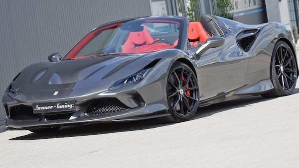 Ferrari F8 Spider, col tuning di Senner è ancora più sportiva