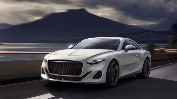 Bentley Mulliner Batur, ode al W12 e vernissage di stile elettrico