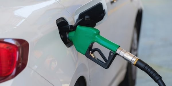 Caro carburanti, il Governo proroga il taglio delle accise fino a ottobre