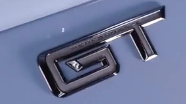 Ford Mustang 2023, anteprima, arriva la nuova versione Performance