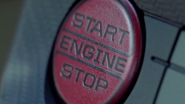 Ford Mustang 2023, ecco come suona il motore V8