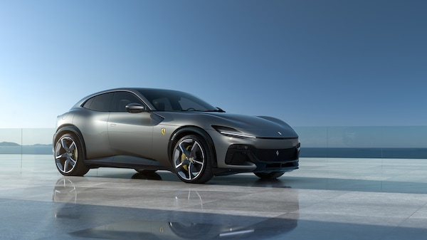 Nuova Ferrari Purosangue: guai a chiamarla SUV!
