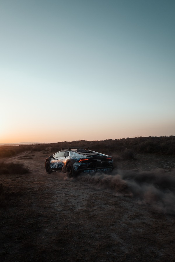 Lamborghini Huracan Sterrato, il prototipo in azione