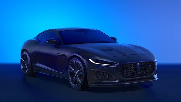 Jaguar F-Type 75, ultimo giro per la coupé prima dell'elettrico