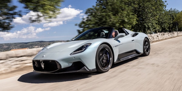 Maserati MC20 Cielo, a prova di vento tra i capelli
