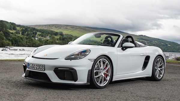 Porsche 718 Spyder RS, il muletto anticipa le novità tecniche