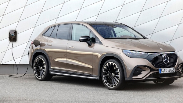 Mercedes EQE Suv, elettrica della Stella al debutto