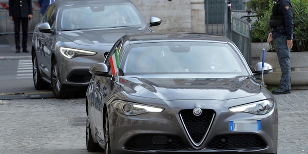 Una "Giulia" per Giorgia: la nuova Premier sceglie l'Alfa Romeo