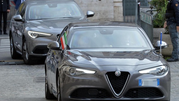 Una "Giulia" per Giorgia: la nuova Premier sceglie l'Alfa Romeo