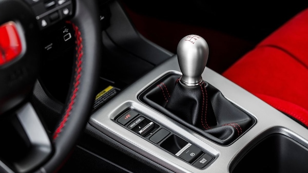 Honda e il cambio manuale su un'elettrica: no, grazie