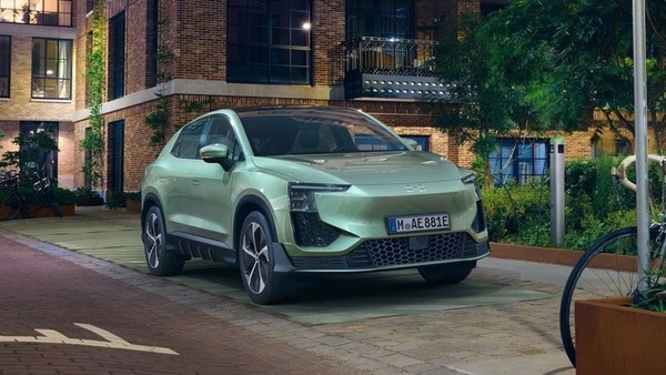 Auto elettriche, in Europa sarà corsa all'import della produzione cinese