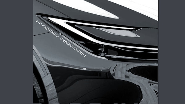 Nuova Toyota Prius 2023, che rivoluzione di stile!