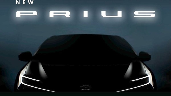 Nuova Toyota Prius, un bel frontale e l'ipotesi del motore a idrogeno