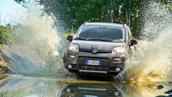 Fiat Panda 4x4, l'utilitaria a trazione integrale esce di scena