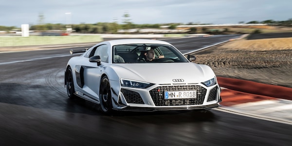 Audi R8 Coupé V10 GT RWD, “missile” esclusivo