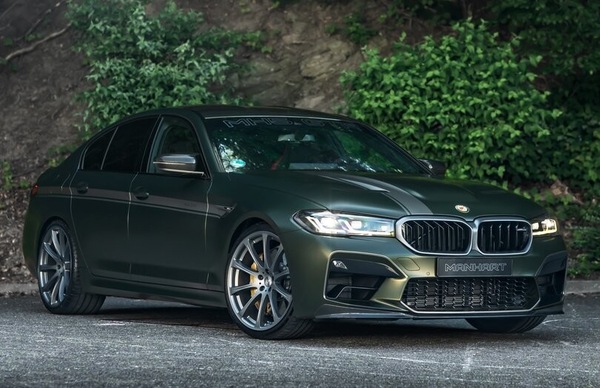 BMW M5 CS, con Manhart la berlina è ancora più super