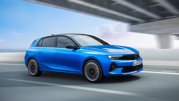 Opel Astra Electric, cinque porte a zero emissioni