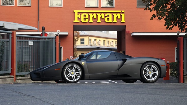 Ferrari Enzo, l'unica Nero Opaco era del Sultano del Brunei