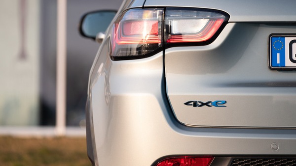 Stellantis al 1° posto nelle vendite dei veicoli a basse emissioni