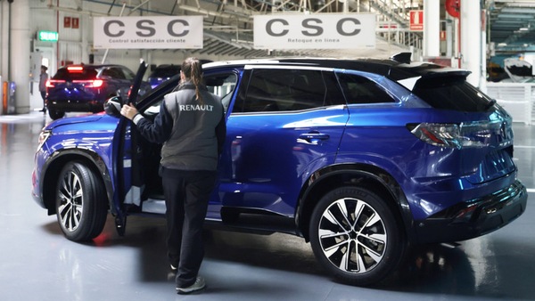 Dove nasce Austral: viaggio in Spagna, nel cuore ibrido di Renault