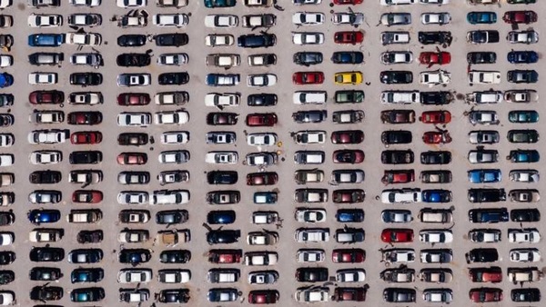 Immatricolazioni auto: dicembre a +21%, ma non è un segno positivo