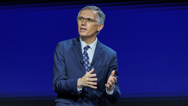 Tavares lancia allarme Cina: "Provvedimenti europei o sarà lotta terribile"