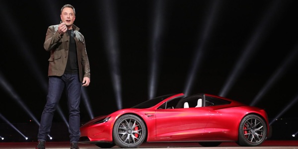 Musk vince in tribunale, il tweet del 2018 danneggiò gli investitori