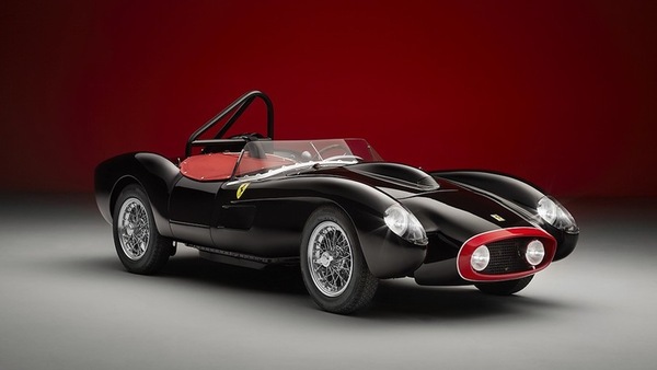 Ferrari Testa Rossa J Pacco Gara, giocattolo si fa per dire