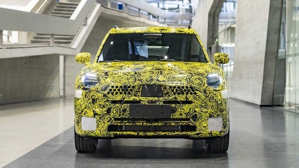 Nuova Mini Countryman 2023, da Lipsia annuncia il cambiamento