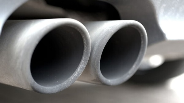 Bando auto benzina e Diesel nel 2035, doppio rinvio dell'Europa: ora è tutto da verificare?