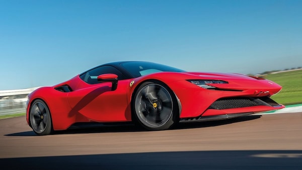 Ferrari SF90 Versione Speciale, un'aerodinamica tutta nuova