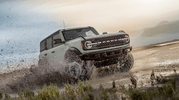 Ford Bronco arriva in Europa, versioni e motori