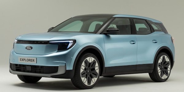 Nuova Ford Explorer: il futuro elettrico comincia dal passato