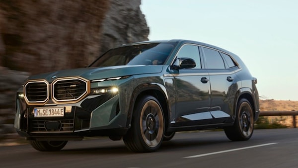 Nuova BMW XM: la prova del maxi Suv sportivo esagerato