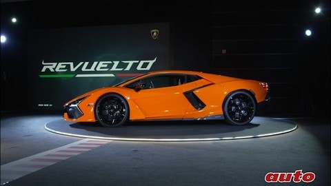 Nuova Lamborghini Revuelto: l'erede dell'Aventador