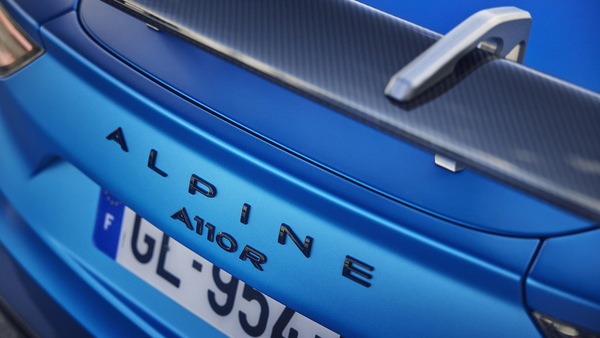 Alpine elettriche, in arrivo la sportiva con batteria in due parti