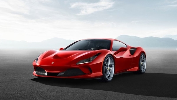Ferrari F8 Tributo, è caccia all'ultimo esemplare negli USA