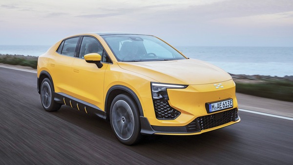 Su Auto in edicola: Aiways U6 Suv-coupé, raddoppio positivo